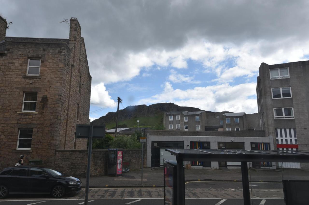 Pleasance Apartment Ground Floor Main Door Access Edinburgh Exterior photo